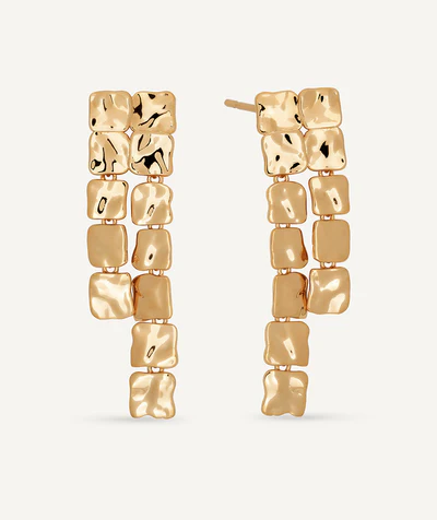 Pendientes largos articulados con placas texturizadas